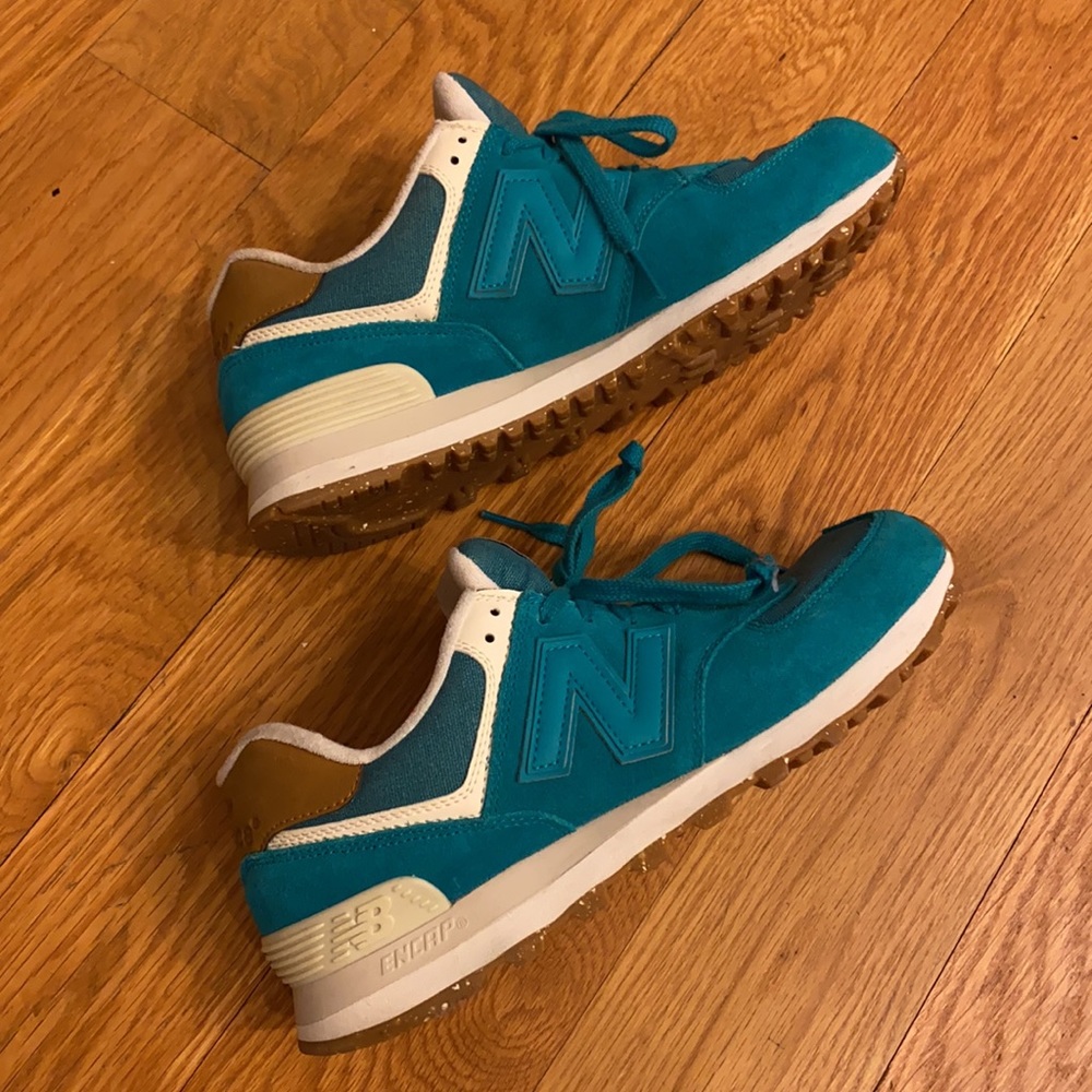 NEW BALANCE 574 turquoise sneakers